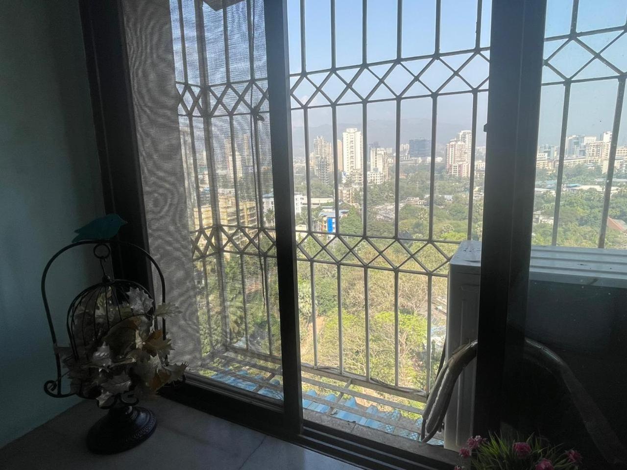 Calm Private Room With Beautiful View 孟买 外观 照片